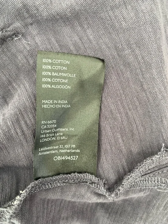 Pilcro Dark Gray Graphic Tiger Tee with Eyelet Ruffle Sleeves size large - Picture 6 of 6